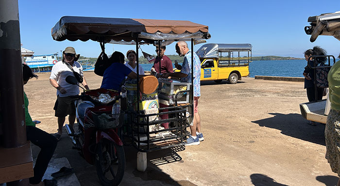 Ao Nid Pier on Koh Mak