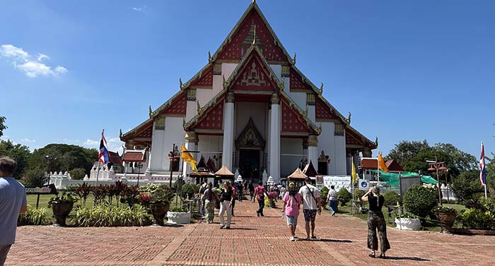 Wat Phra Mongkhon Bophit