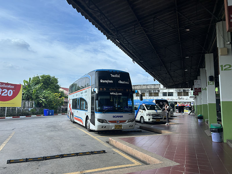 Bus Sukhothai and Chiang Mai