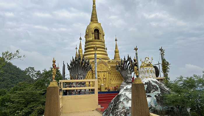 Chedi at Wat Ban Tham