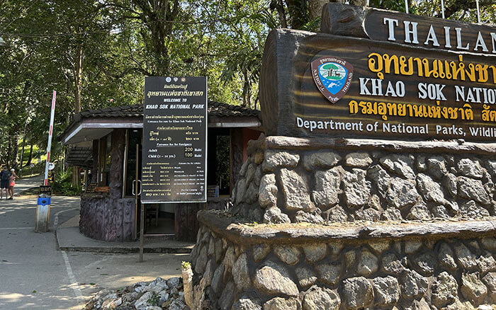 Entrance to Khao Sok park