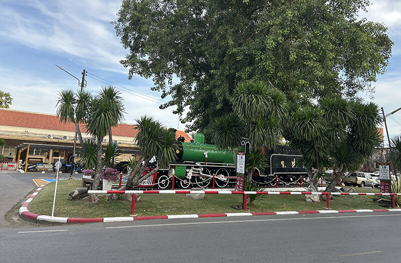 Lopburi train station