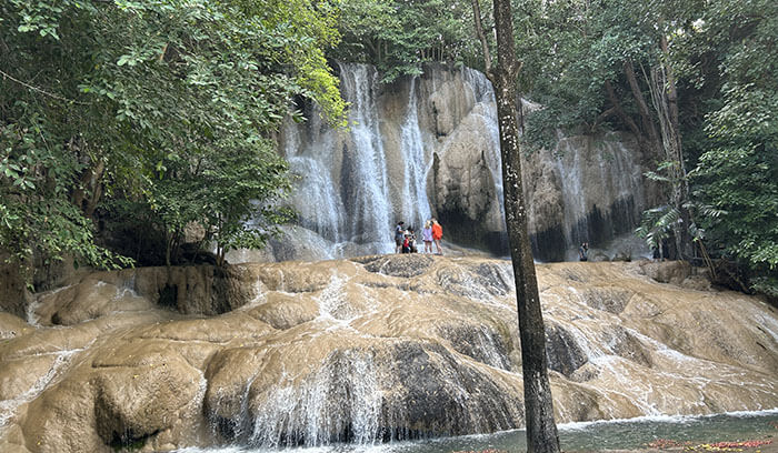 Sai Yok Noi Waterfall