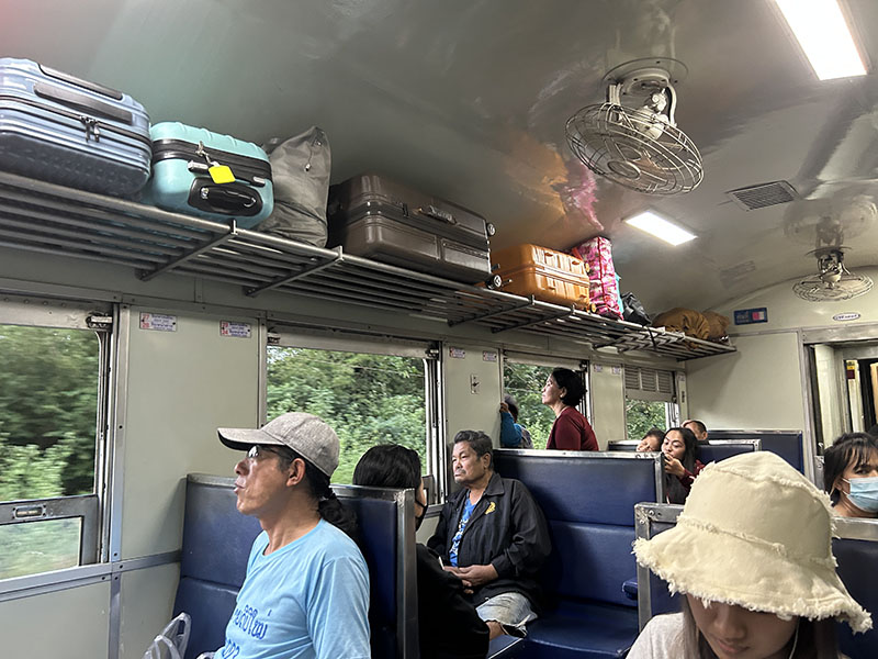 Overnight train Chiang Mai and Bangkok