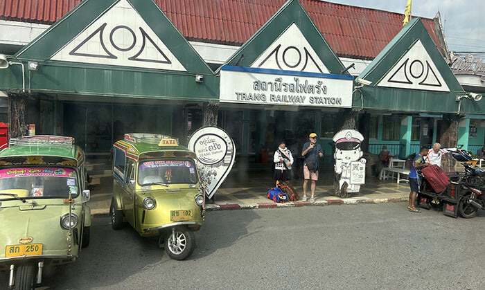 pick up more people at Trang Train Station