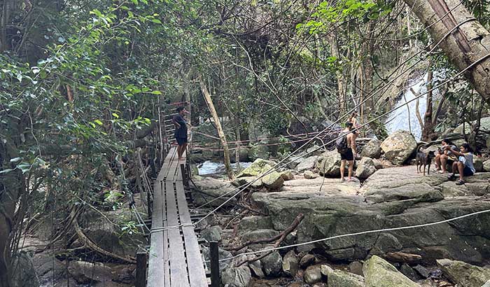Na Muang Waterfall 2