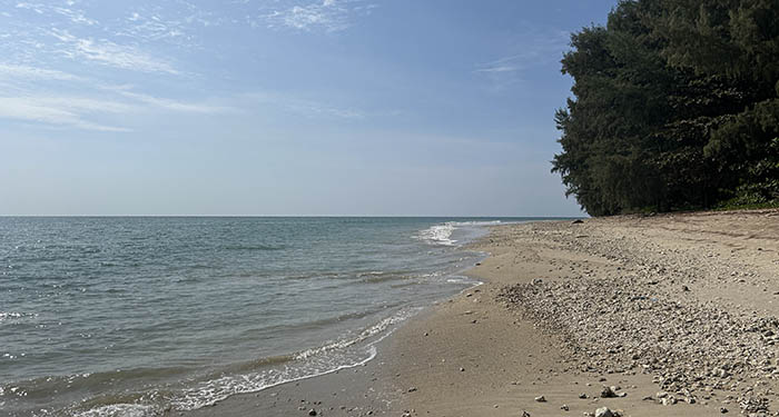 Pakarang Beach