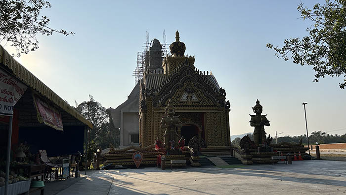 Wat Khao Kalok