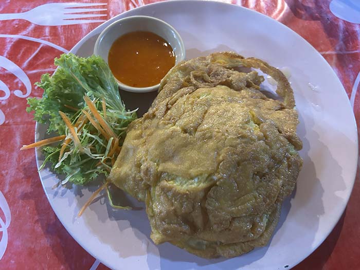 Dinner at Ban Chong Lard