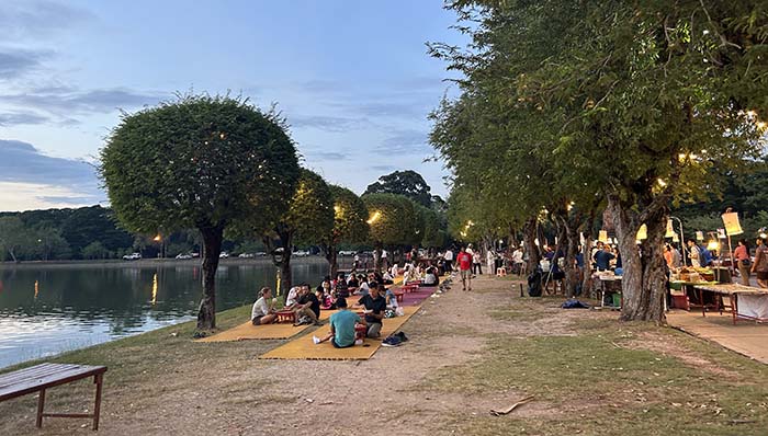 Sukhothai weekend night market