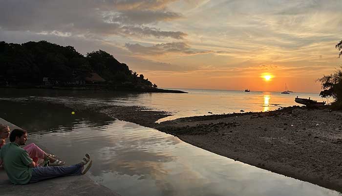 Sunset near Srithanu Pier