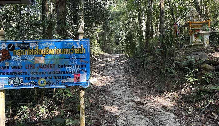 trekking route from Klong Chao Waterfall
