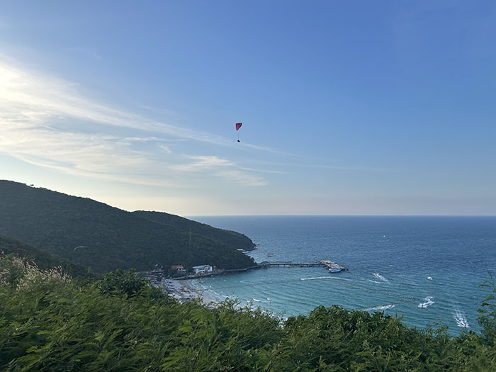 Paragliding 