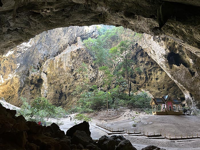 Phraya Nakhon Cave