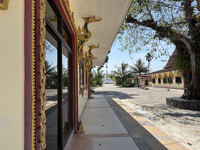 Wat Phadung Tham Phothi 