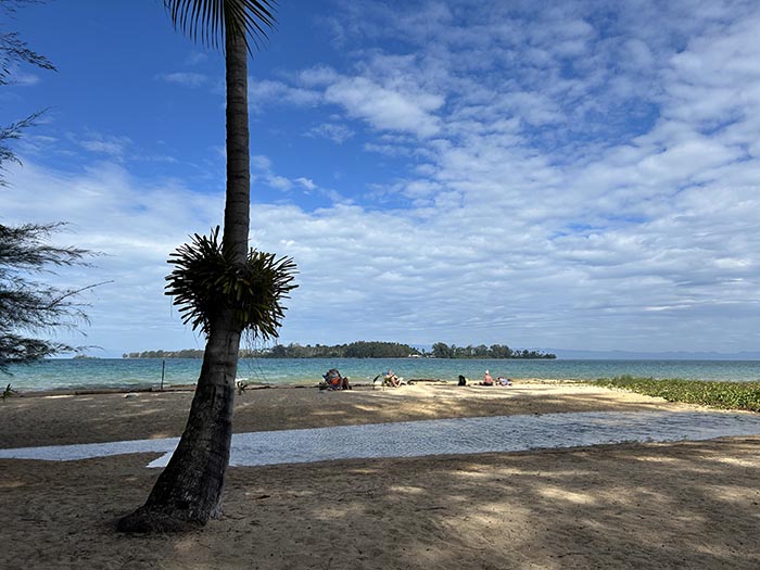 Koh Kradat view from Laem Son Beach