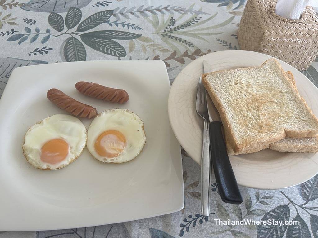 My breakfast at Sindy's Hostel