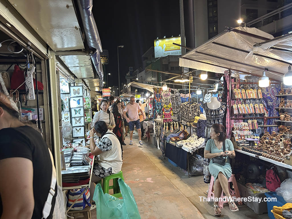 Night Bazaar Chiang Mai