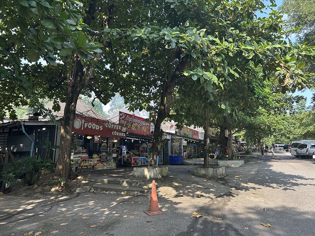 Restaurants at parking area