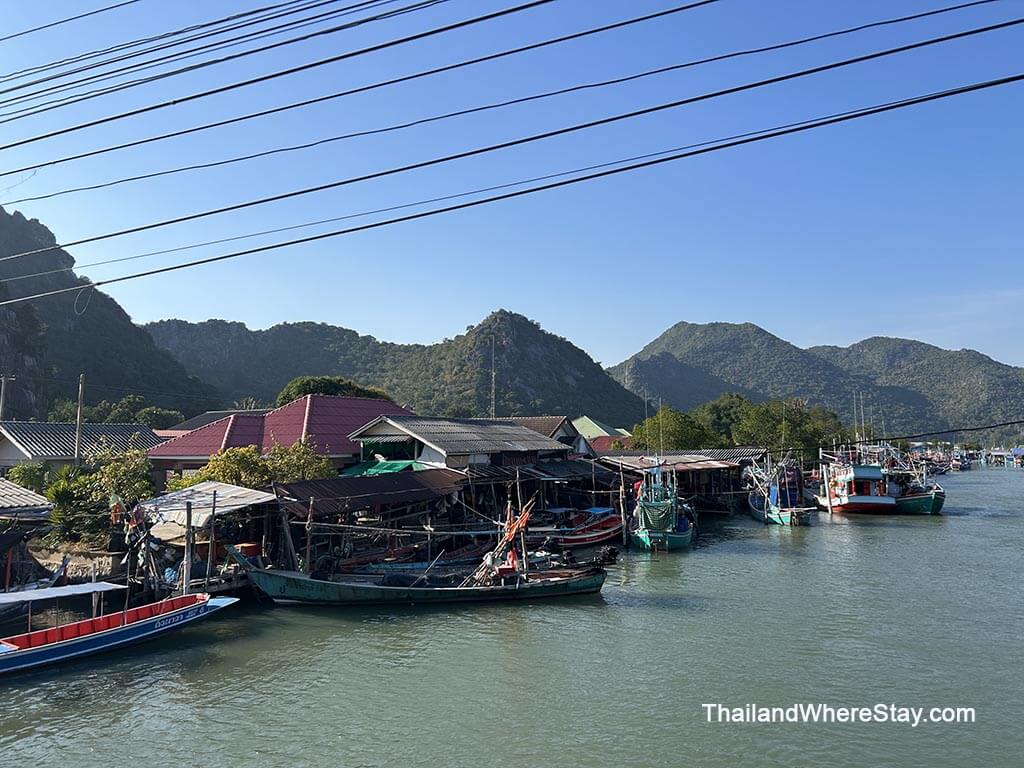 Bang Pu Village canal