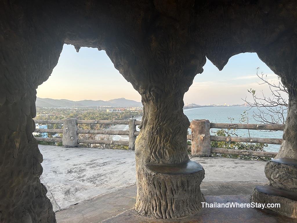 Views of the beach from Khao Tao temple