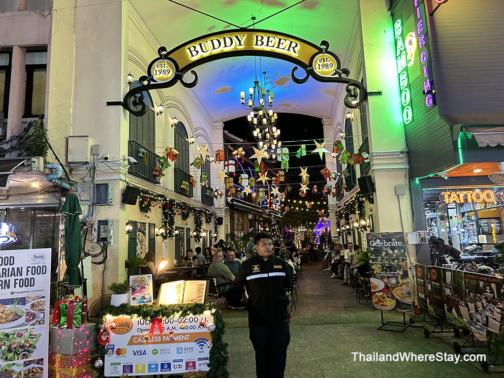 Beer bar Khao San Road