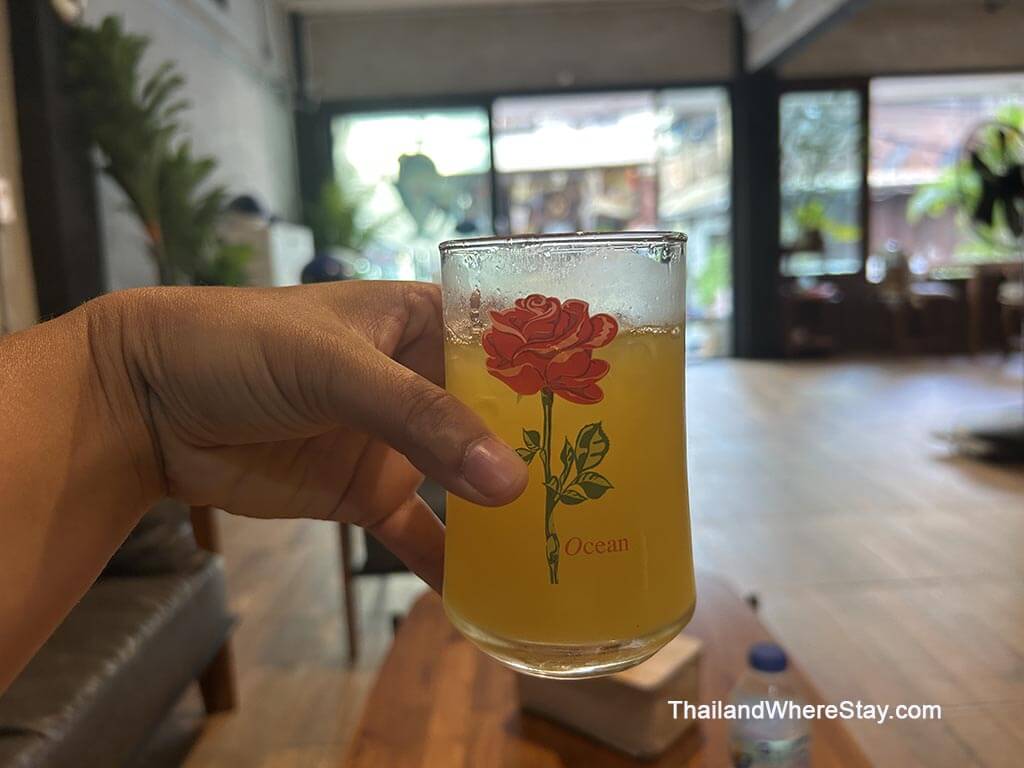 Welcome drink at Captain Joe Hostel 