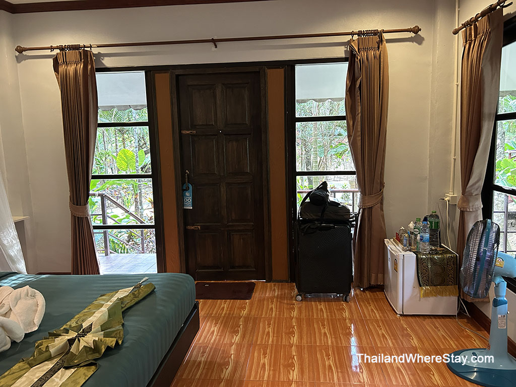 room with view garden