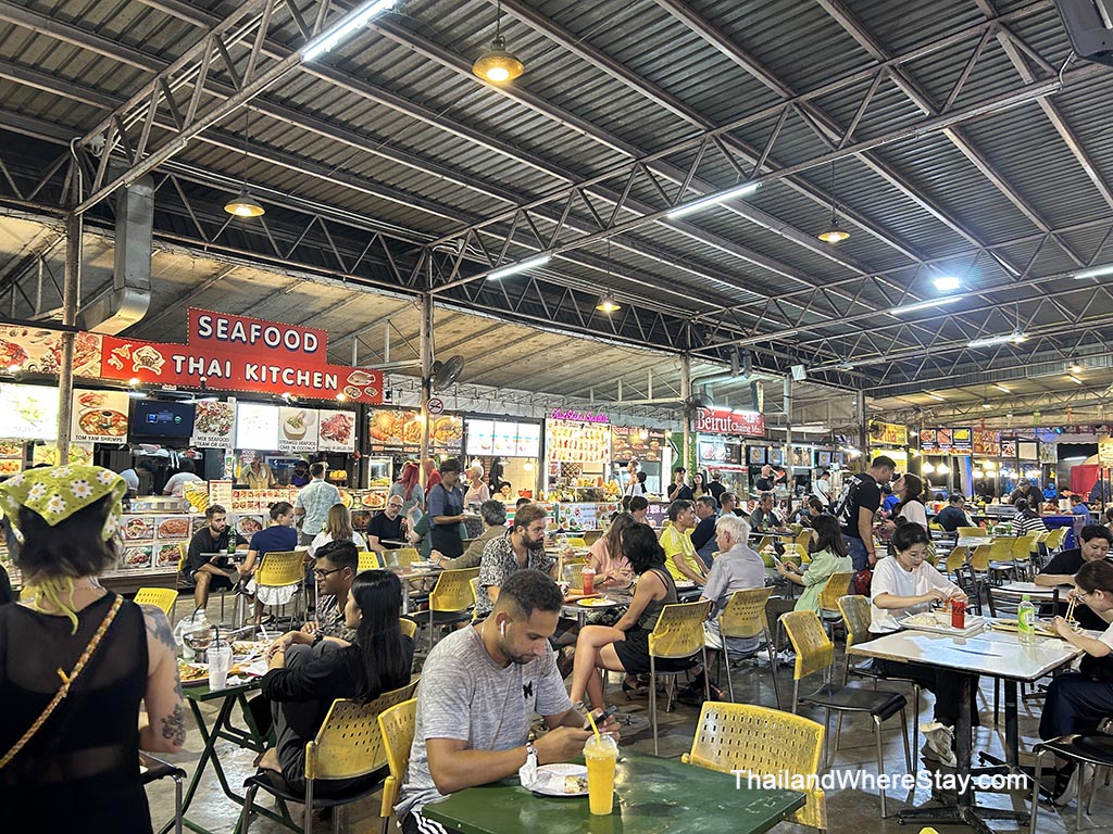 Food Court Chiang Mai Night Bazaar