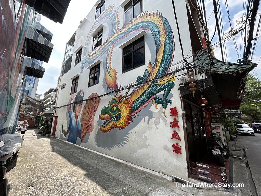 Street art Talat Noi Chinatown