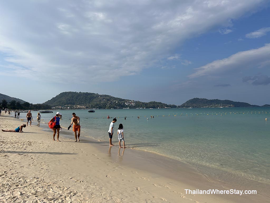 Phuket vs Ko Lanta Thailand