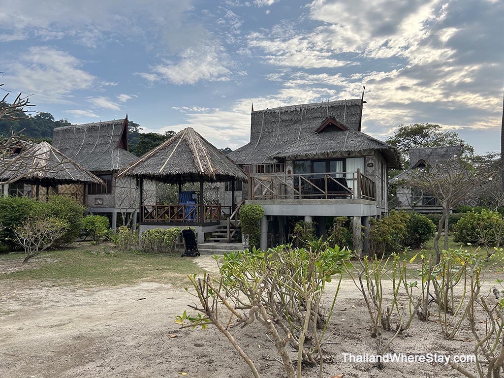 Resort at Loh Ba Kao Beach Koh Phi Phi