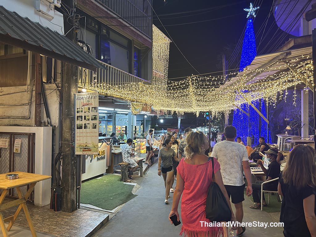 Lipe walking street at night
