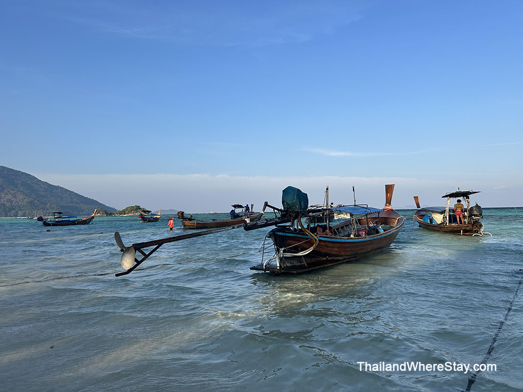 Longtail boats to Koh Adang