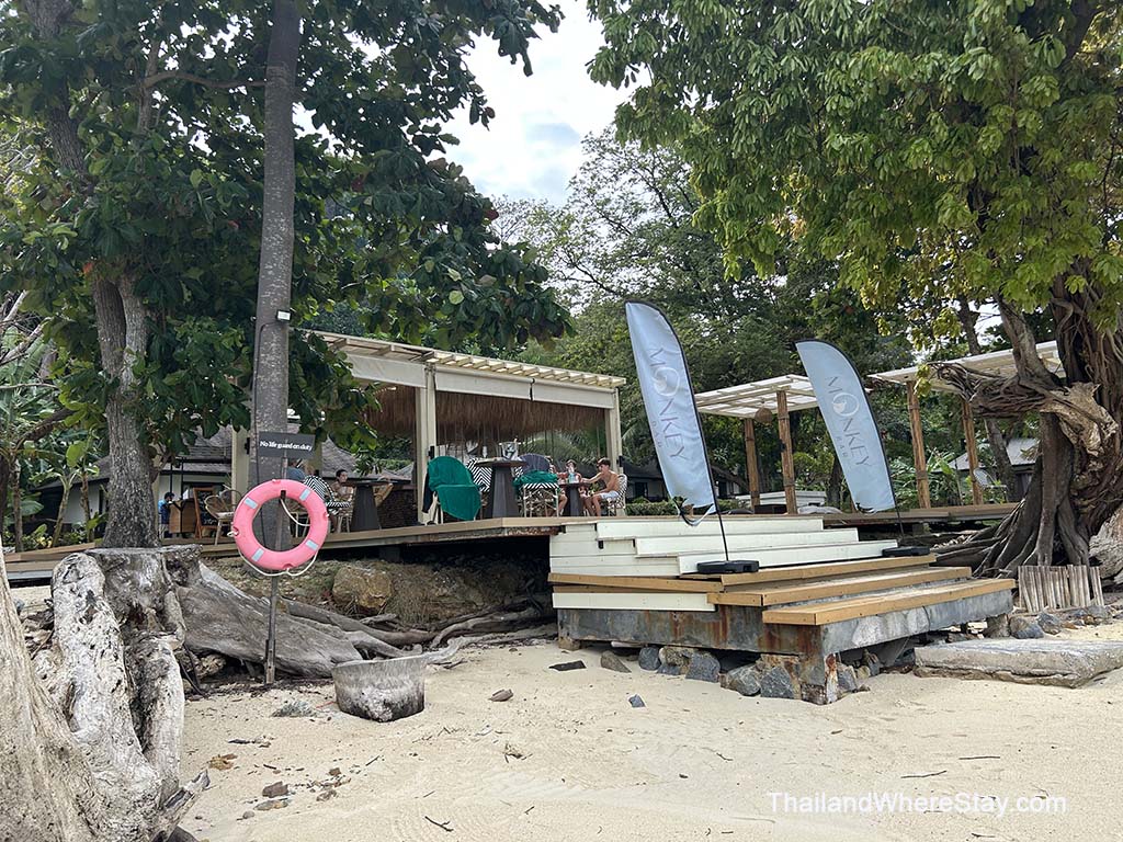 Monkey Bar Holiday Resort