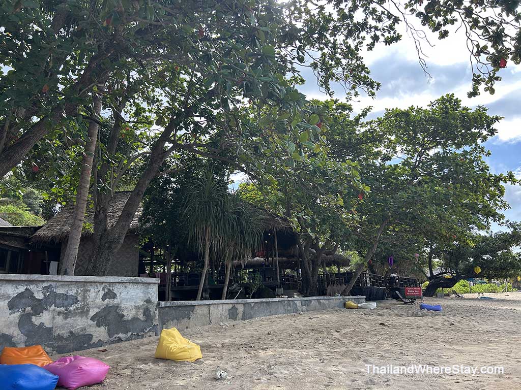 Relax Bay resort restaurant