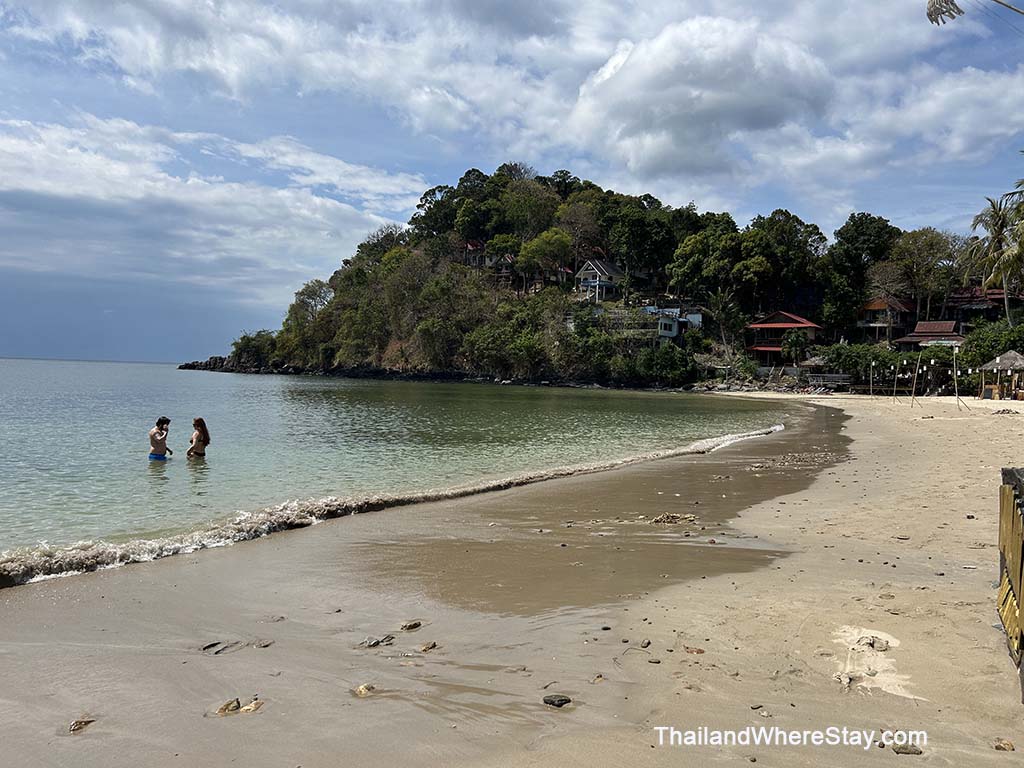 Swimming at Kantiang Bay