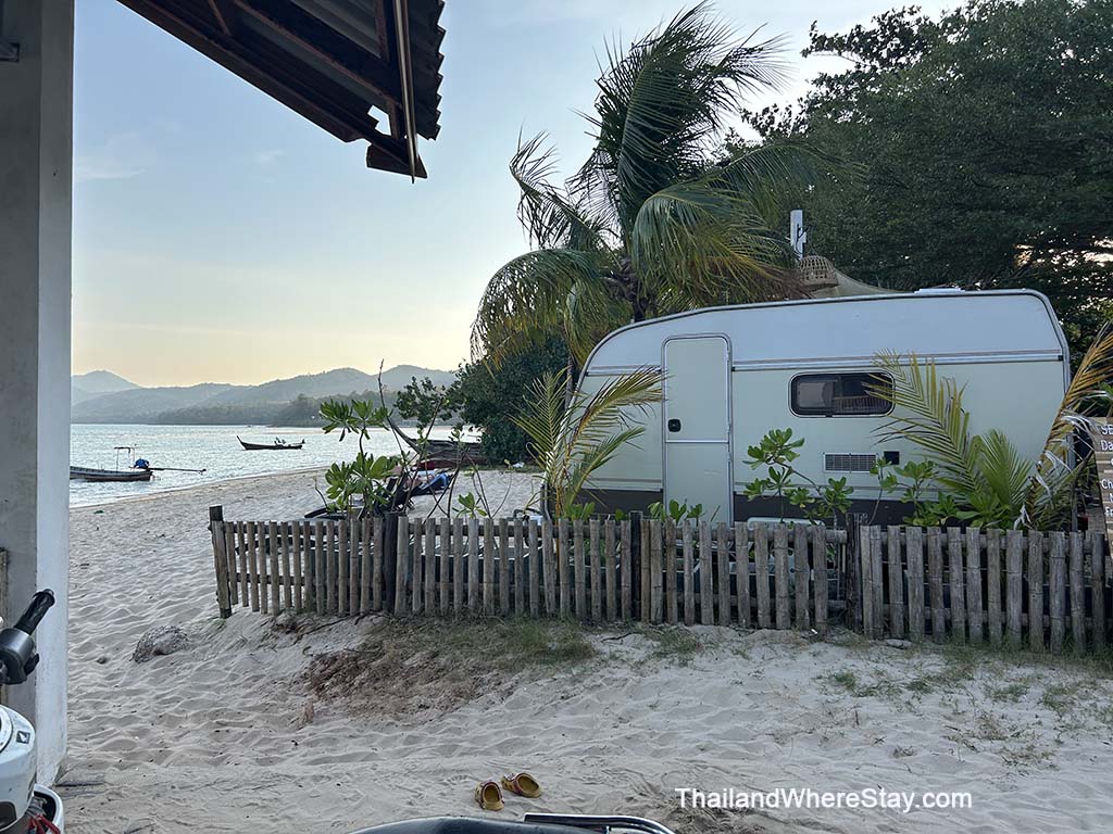 Beachfront area at Baan Taranya Resort