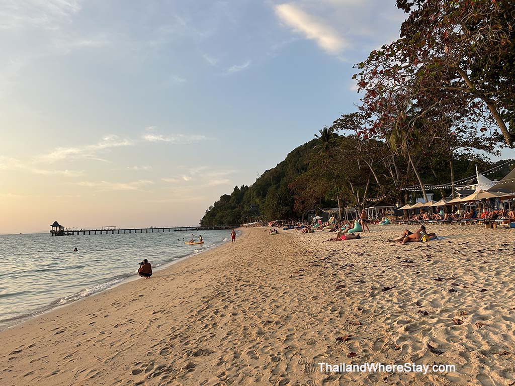 Loh Pared Beachfront