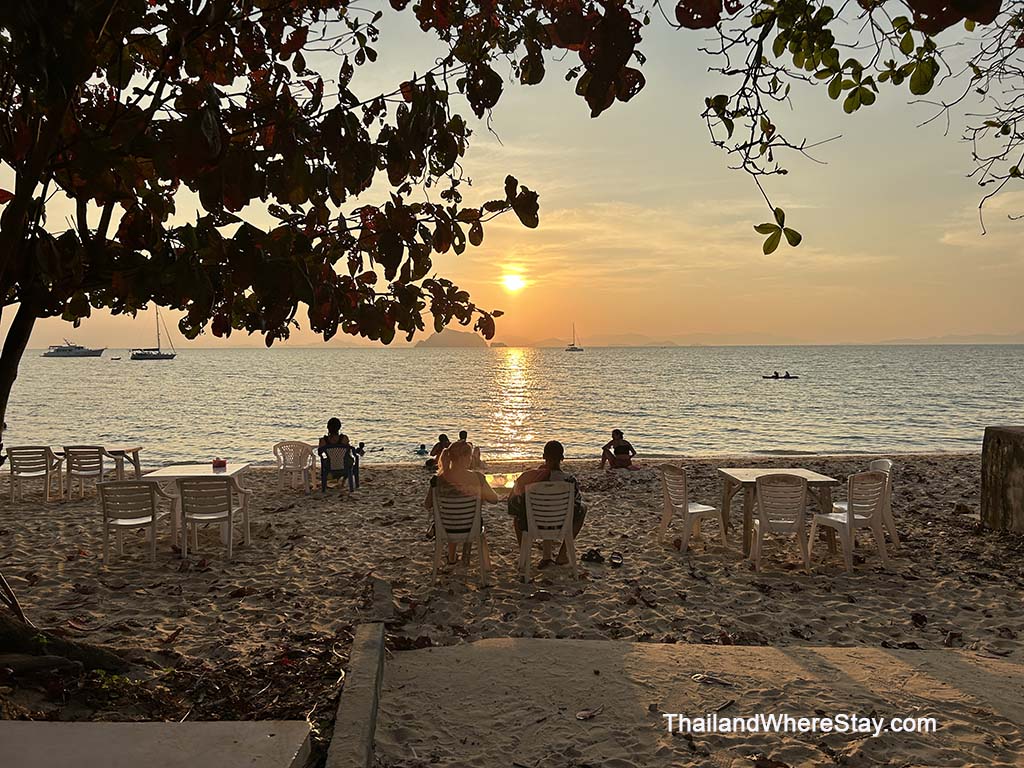 Loh Pared Beach Yao Yai