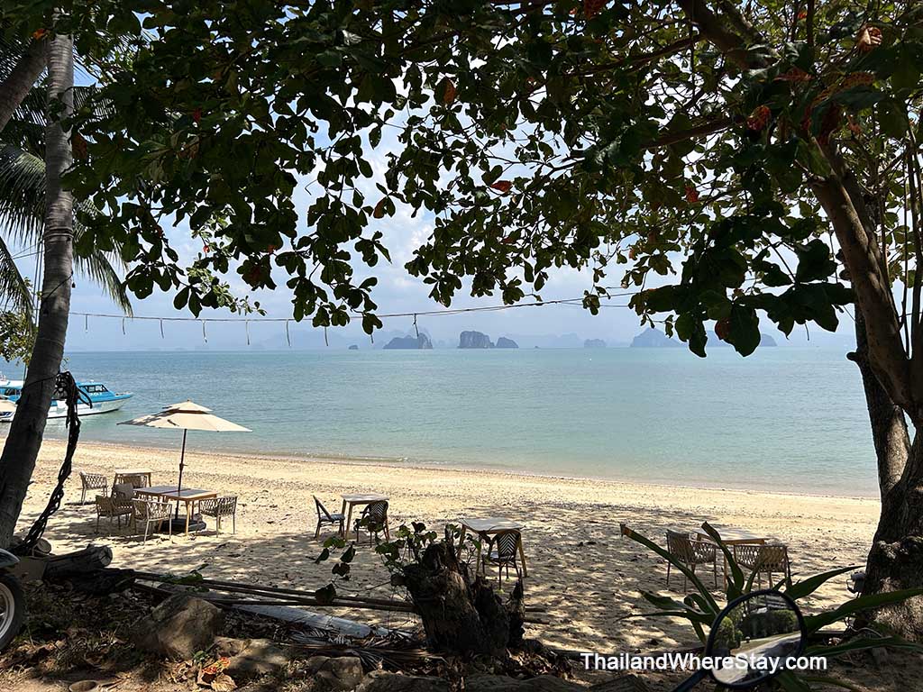 beach restaurant Klong Jark