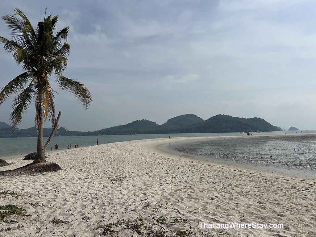Sand Bar Laem Haad at low tide