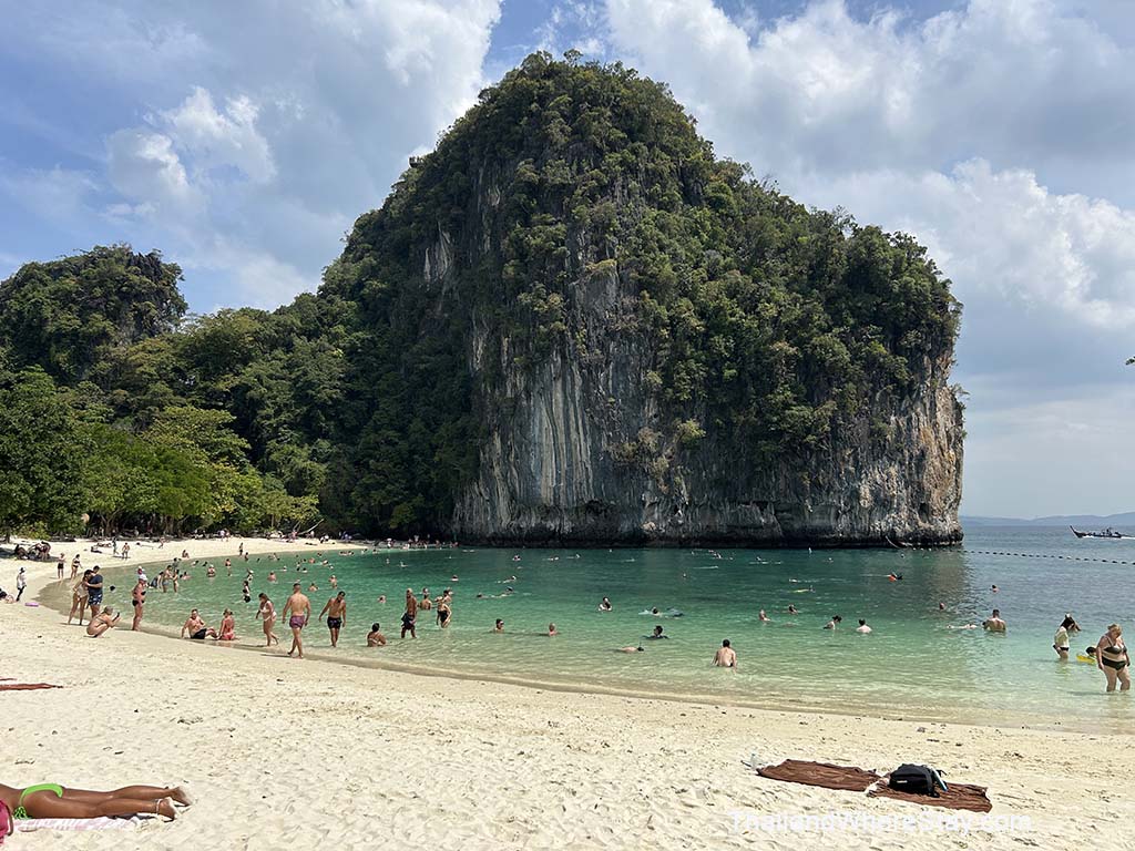 Hong island Main Beach